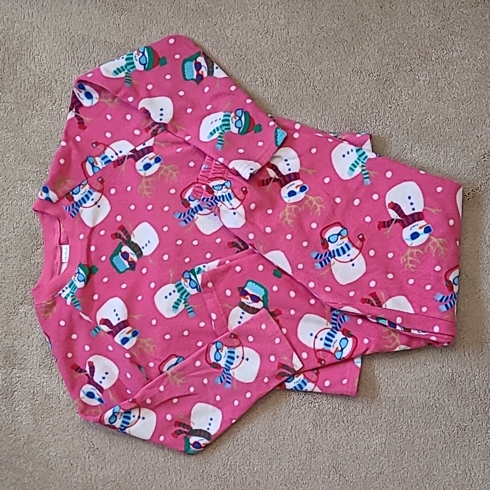 The Children's Place Girls Christmas snowman fleece pajama set. Size 7/8